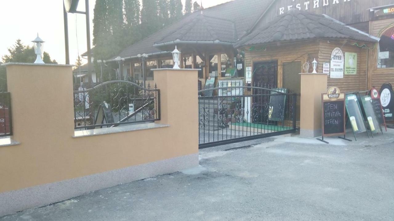Feherlo Vendeghaz & Restaurant Guest house Buk